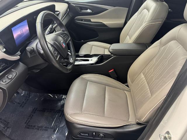 2024 Buick NV Avenir FWD