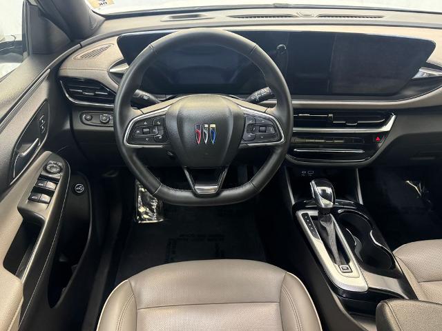 2024 Buick NV Avenir FWD