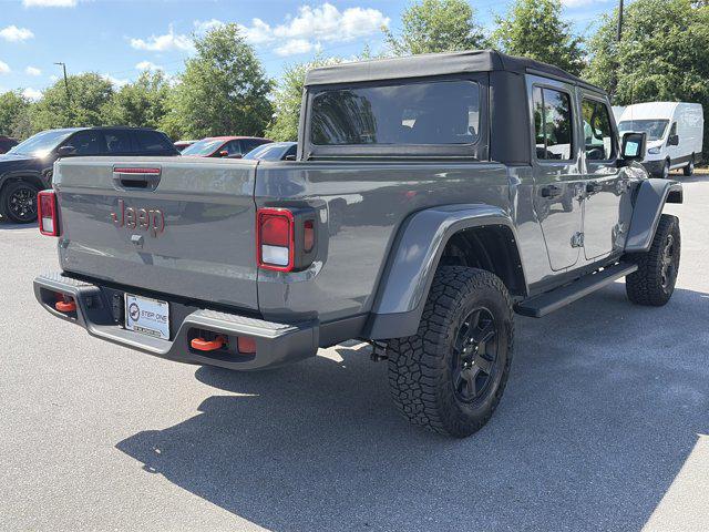 2022 Jeep Gladiator Sport