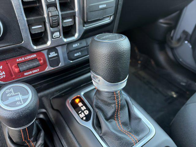2022 Jeep Gladiator Sport