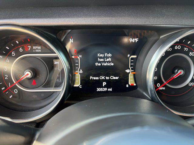 2022 Jeep Gladiator Sport