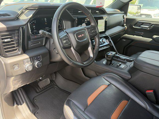 2025 GMC Sierra 1500 4WD Crew Cab Short Box AT4