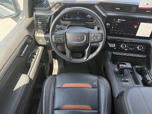 2025 GMC Sierra 1500 4WD Crew Cab Short Box AT4
