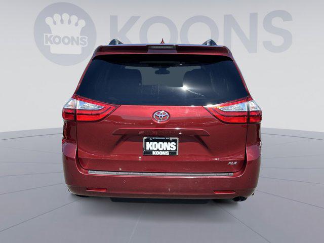 2018 Toyota Sienna XLE 7 Passenger