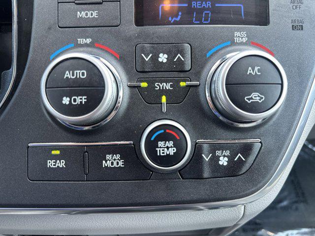 2018 Toyota Sienna XLE 7 Passenger