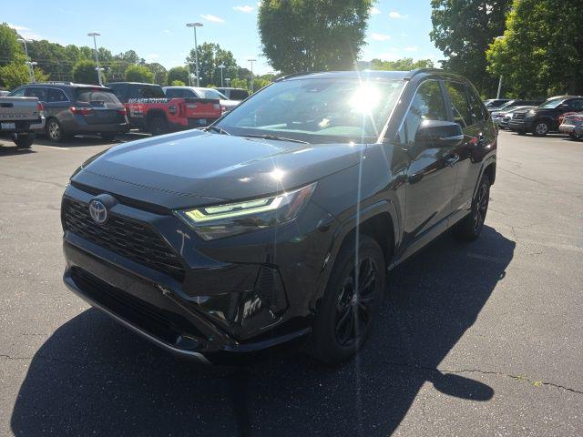 2023 Toyota RAV4 Hybrid SE