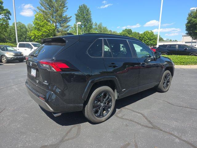 2023 Toyota RAV4 Hybrid SE