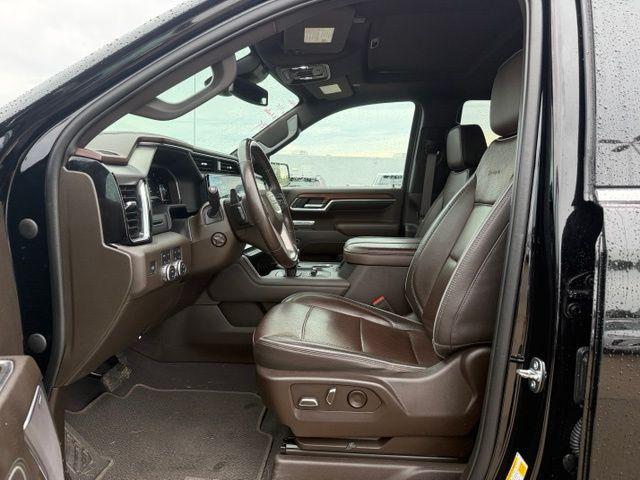 2023 GMC Sierra 1500 4WD Crew Cab Short Box Denali