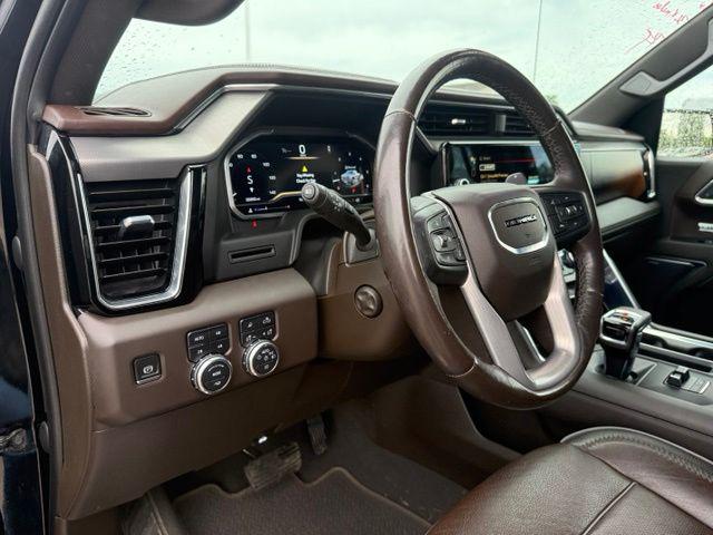 2023 GMC Sierra 1500 4WD Crew Cab Short Box Denali
