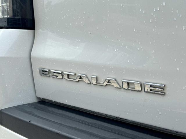 2018 Cadillac Escalade ESV Premium Luxury