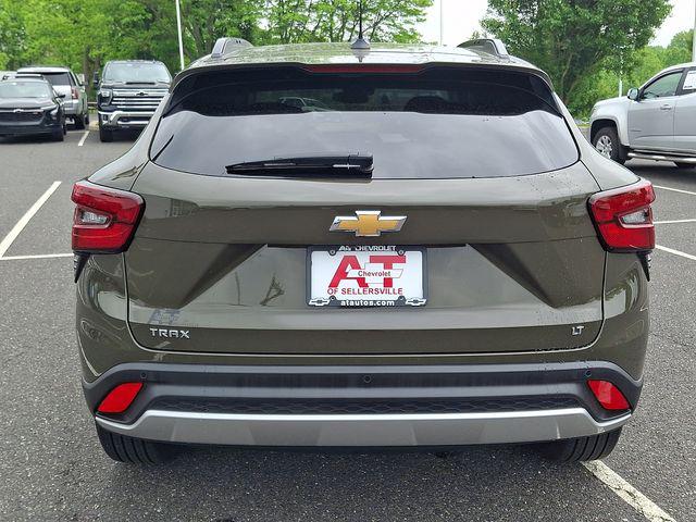 2024 Chevrolet Trax FWD LT