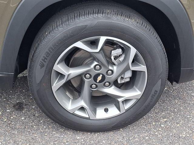2024 Chevrolet Trax FWD LT
