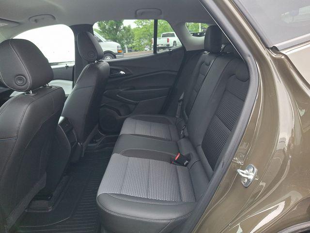2024 Chevrolet Trax FWD LT