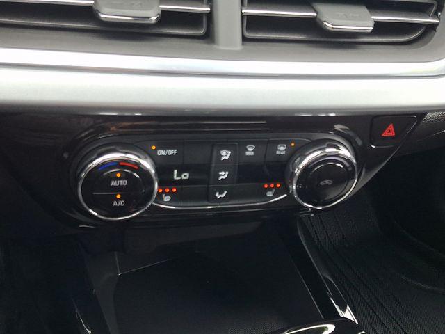 2024 Chevrolet Trax FWD LT
