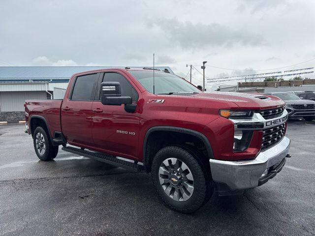 2023 Chevrolet Silverado 3500HD 4WD Crew Cab Standard Bed LT