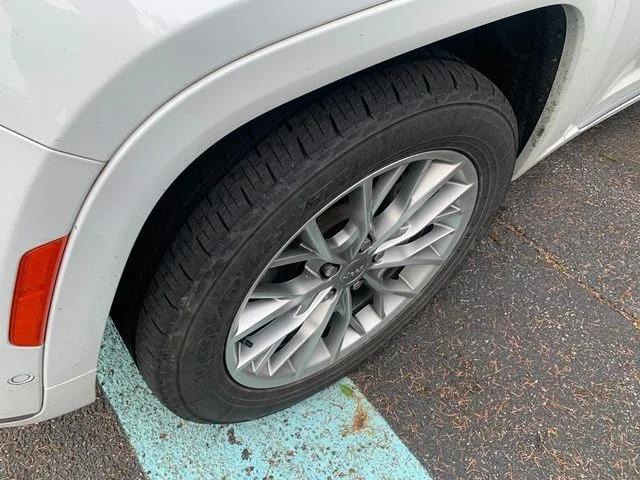 2023 Jeep Grand Cherokee L Summit 4x4 2023 Jeep Grand Cherokee L Summit 4x4