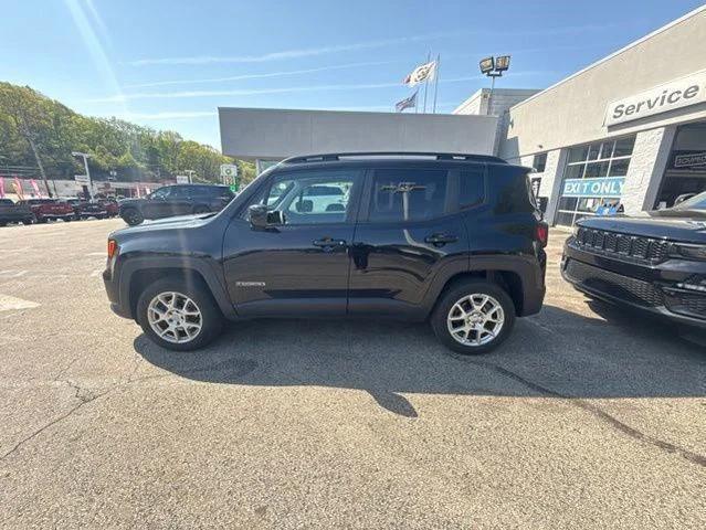 2021 Jeep Renegade Latitude 4x4 2021 Jeep Renegade Latitude 4x4