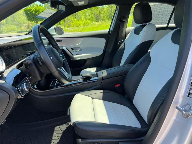 2022 Mercedes-Benz A 220 4MATIC