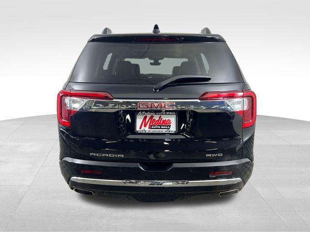 2023 GMC Acadia AWD Denali