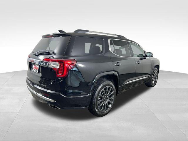 2023 GMC Acadia AWD Denali