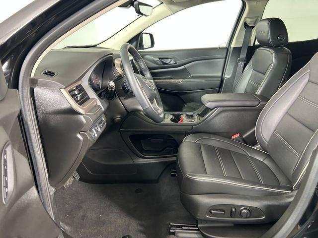 2023 GMC Acadia AWD Denali