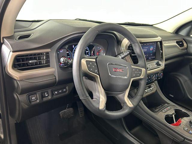2023 GMC Acadia AWD Denali