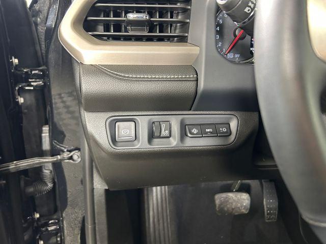 2023 GMC Acadia AWD Denali