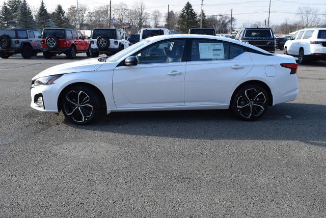 2024 Nissan Altima SR Intelligent AWD