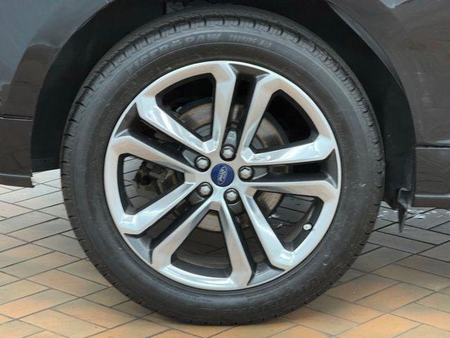 2017 Ford Edge Sport
