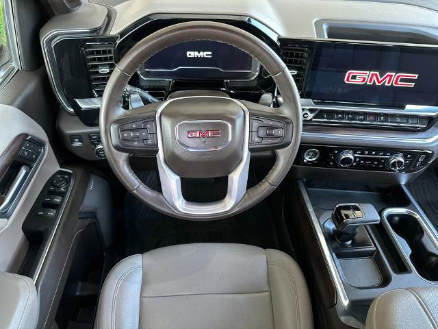 2023 GMC Sierra 1500 4WD Crew Cab Short Box SLT