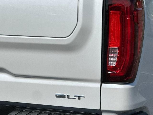 2023 GMC Sierra 1500 4WD Crew Cab Short Box SLT