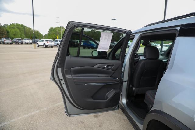 2025 Chevrolet Traverse AWD Z71