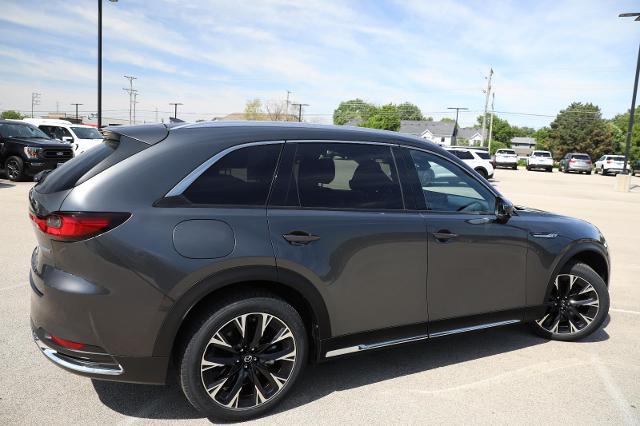 2024 Mazda X-90 Premium Plus