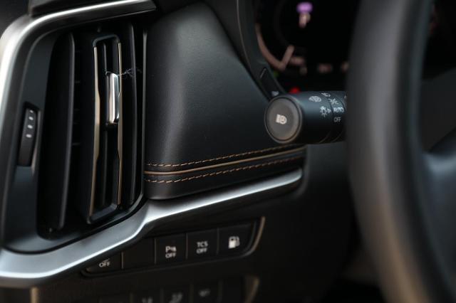 2024 Mazda X-90 Premium Plus