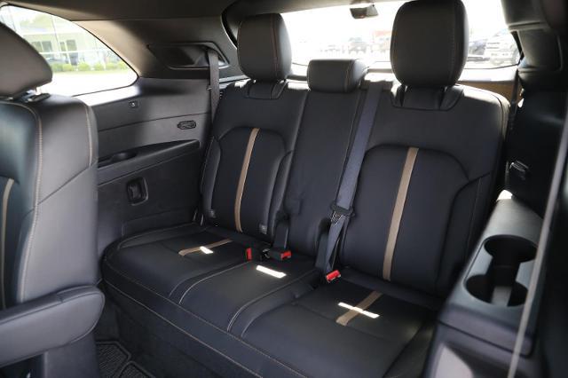 2024 Mazda X-90 Premium Plus