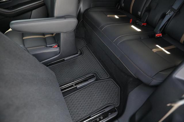 2024 Mazda X-90 Premium Plus