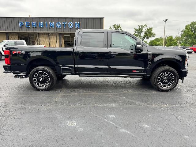 2025 Ford F-250 Platinum