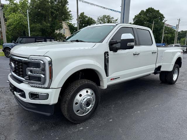 2024 Ford F-450 Limited