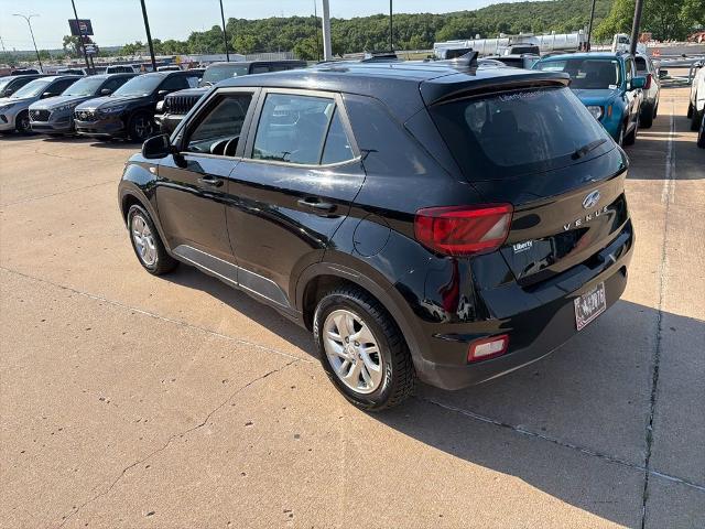 2022 Hyundai Venue SE