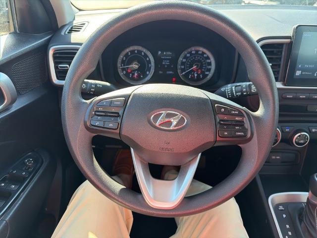 2022 Hyundai Venue SE