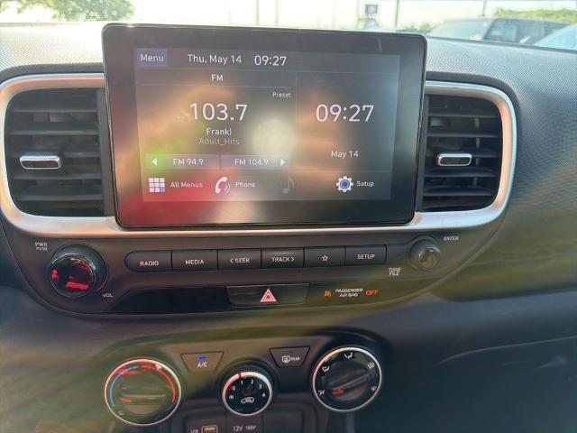 2022 Hyundai Venue SE