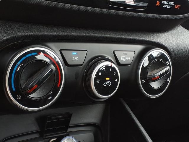 2022 Hyundai Venue SE