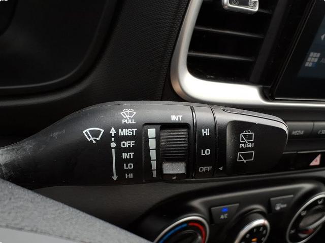 2022 Hyundai Venue SE