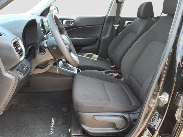 2022 Hyundai Venue SE