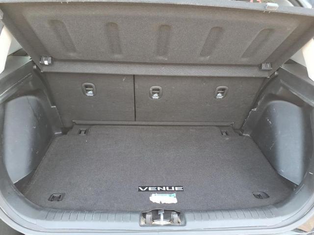 2022 Hyundai Venue SE