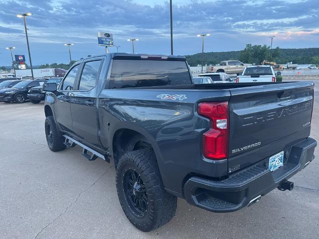2020 Chevrolet Silverado 1500 4WD Crew Cab Short Bed Custom