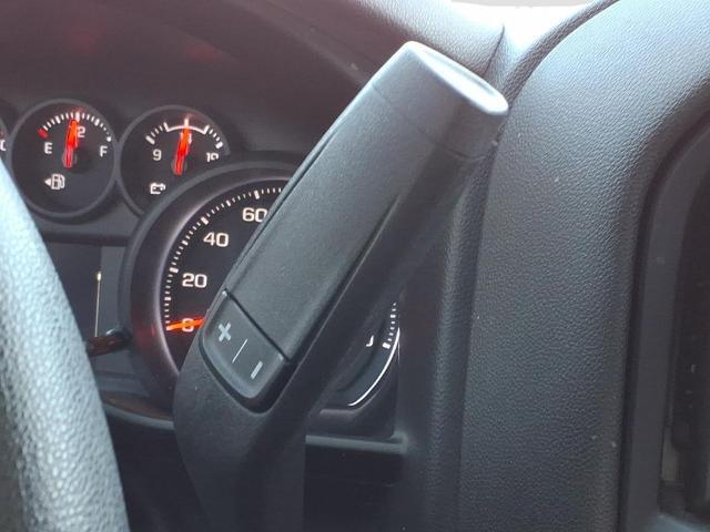 2020 Chevrolet Silverado 1500 4WD Crew Cab Short Bed Custom