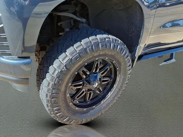 2020 Chevrolet Silverado 1500 4WD Crew Cab Short Bed Custom