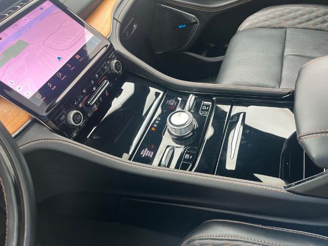 2025 Jeep Grand Cherokee L Summit Reserve 4x4