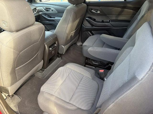 2023 Chevrolet Traverse FWD LT Cloth